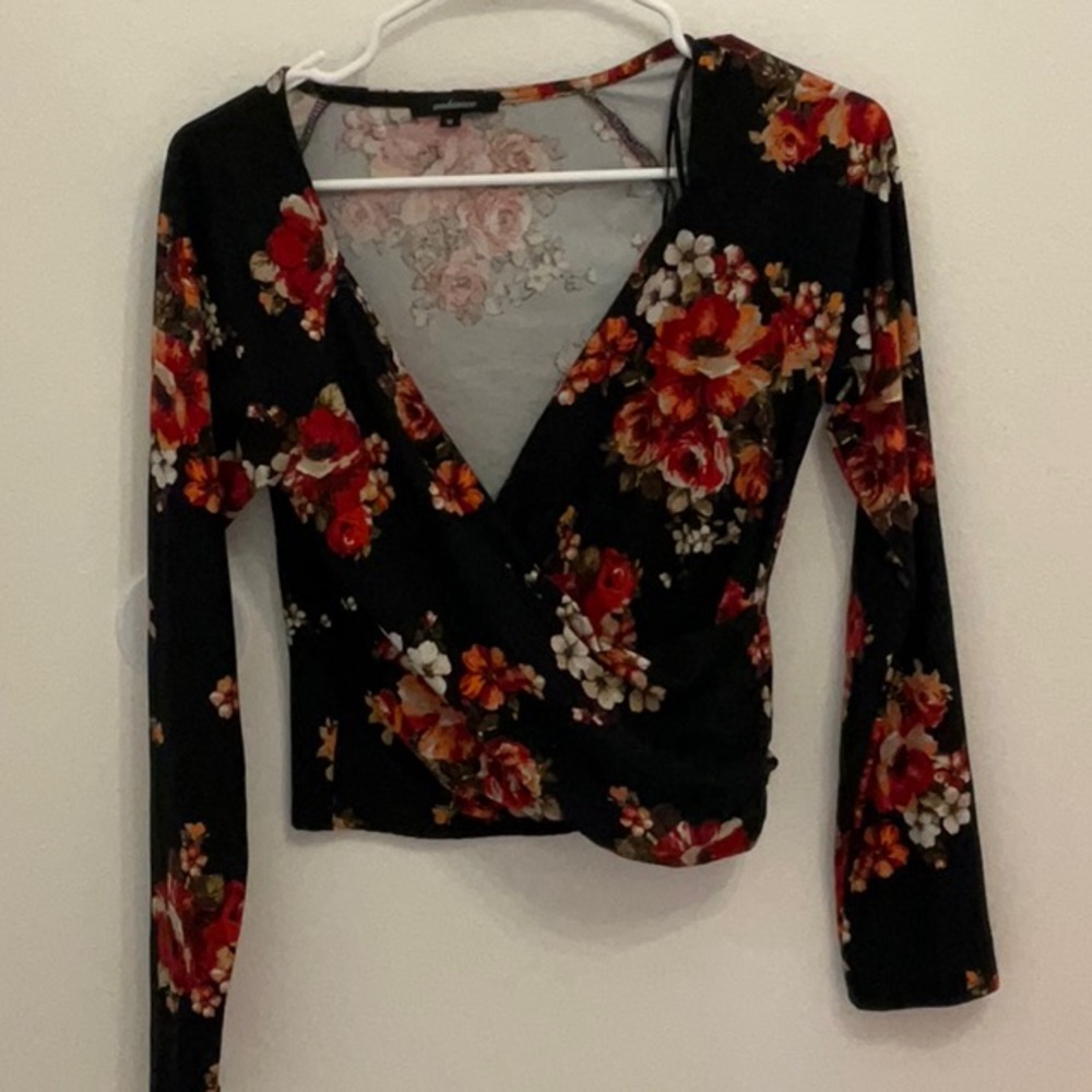 Black long sleeve shirt